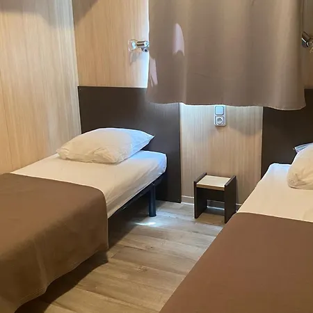 Chalet 2 Chambres Calme, Piscine, Proche Lac Jaunay - Fr-1-783-10