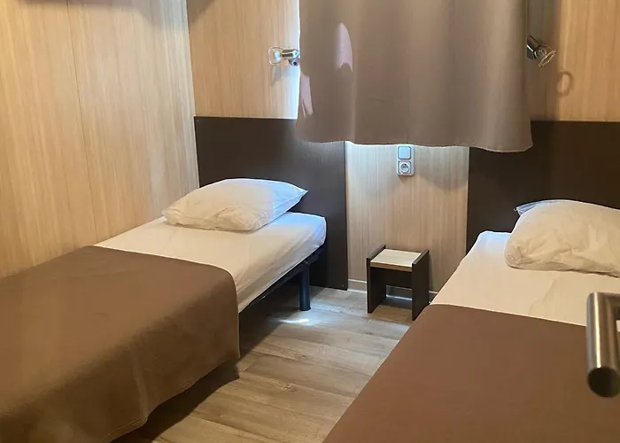 2 Calme, Piscine, Proche Jaunay - Fr-1-783-10